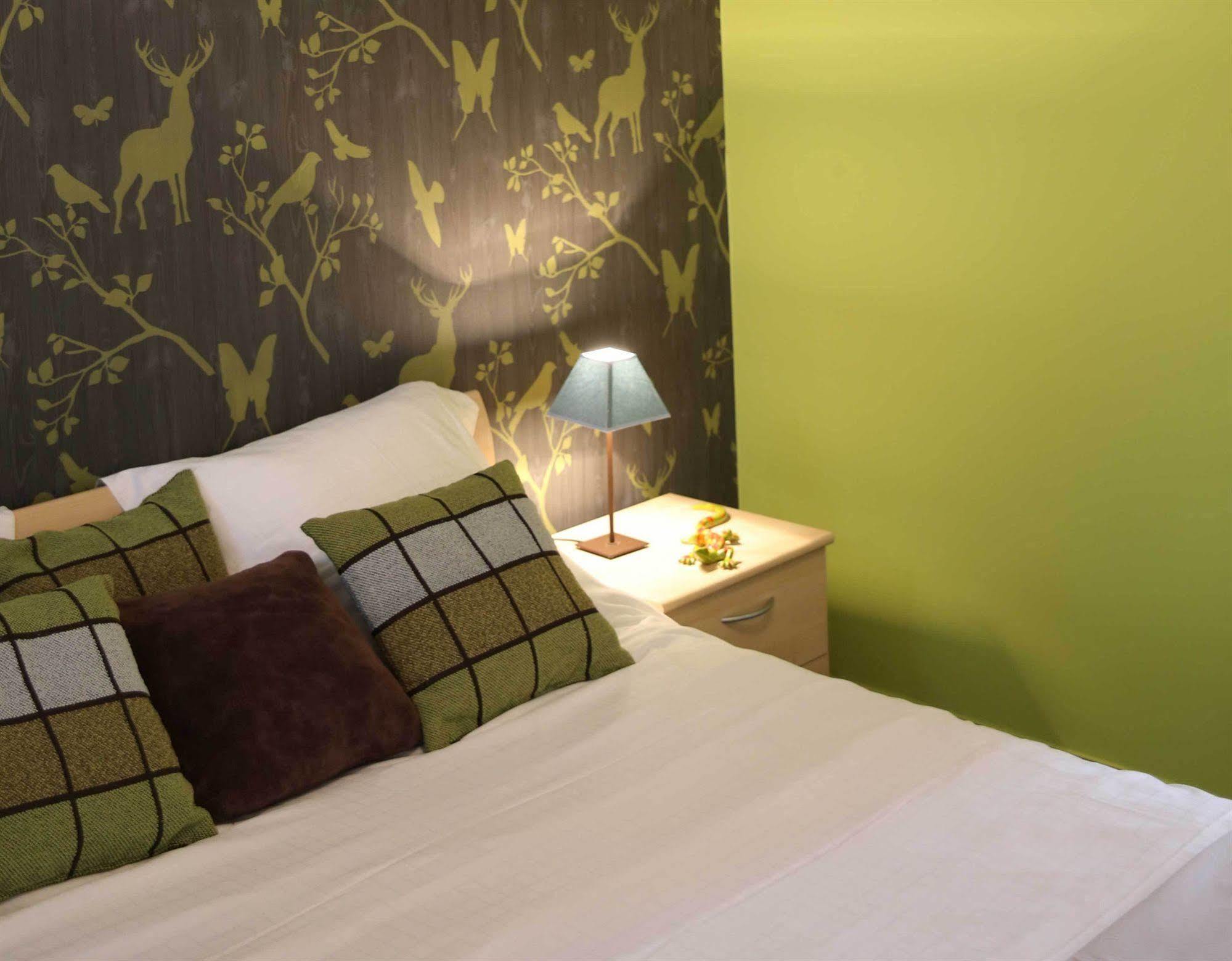 B&B Hippo-Droom Hoeilaart ภายนอก รูปภาพ